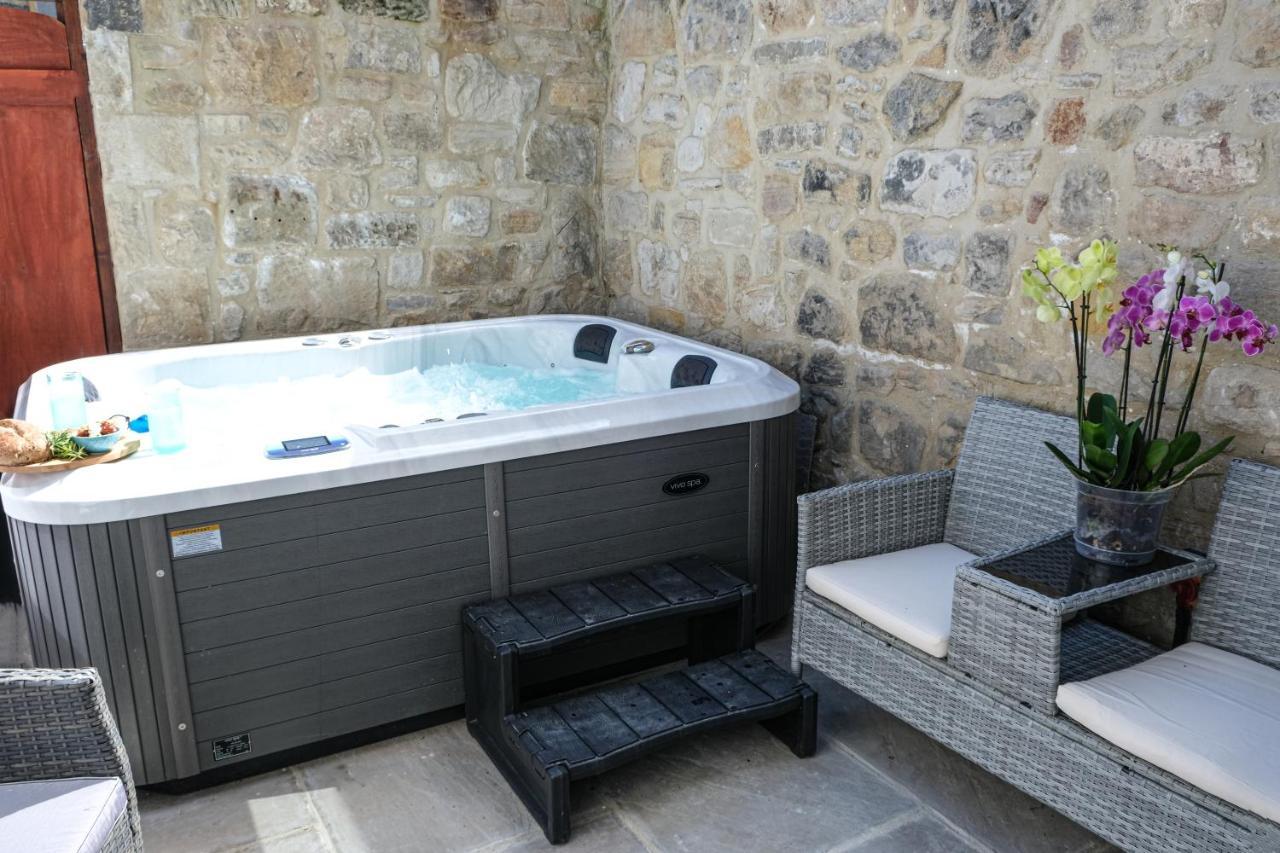 安布尔The Rockpool - Private Hot Tub And Sea Views别墅 外观 照片
